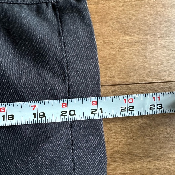 Sunice Men’s Grey Flat Front Shorts - Size 36 - Picture 6 of 7